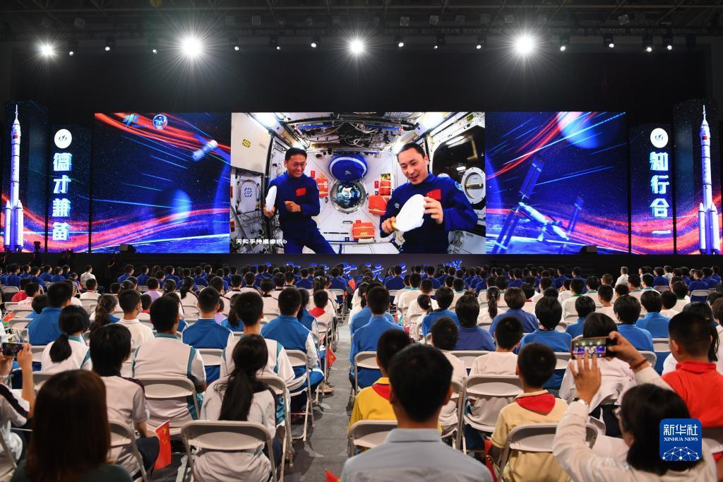 亲友棋牌棋乐棋